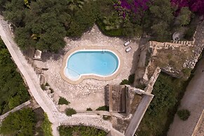 Esperanto Suite&Pool