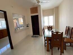 4 Beds Condo Holiday Home at Bashundhara, Dhaka
