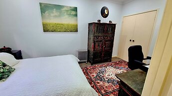 Neogaia Bed & Breakfast