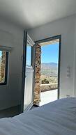 Villa Veneterra-pool-seaview-conciergeservices