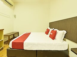 Hotel O Mini Indah