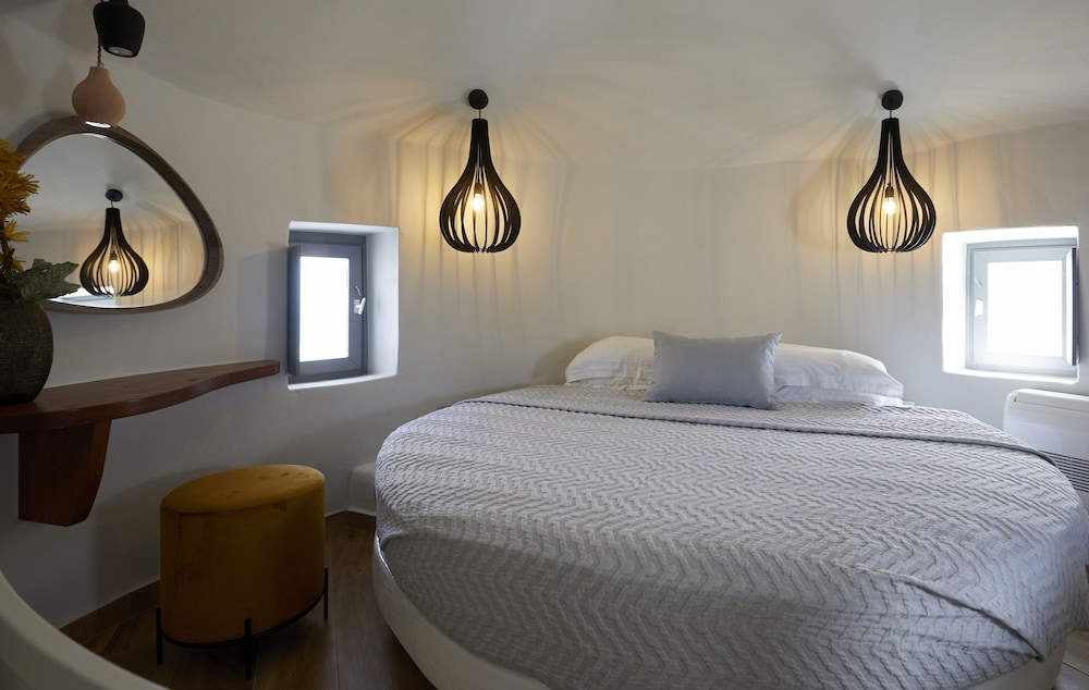 Aecon Suites