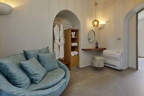 Aecon Suites