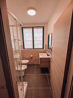 BLU HOTEL 4 4 S.R.L.