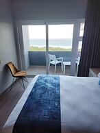 12 Oceans Hotel and Conference Centre