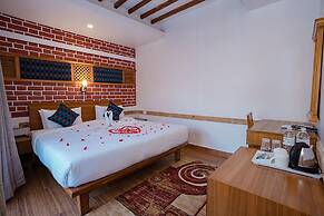 Himalayan Glory Inn