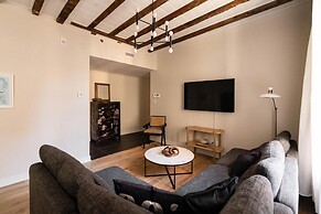 Maison Place Royale by Luxury In Transit