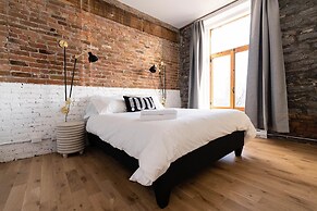 Maison Place Royale by Luxury In Transit