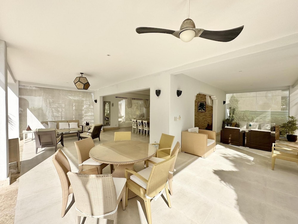 Unique Moroccan Style Villa in Golf Beach Resort