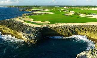 Unique Moroccan Style Villa in Golf Beach Resort