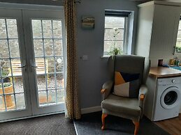 Ground Floor Cornish Retreat Free Parking Sleeps 4
