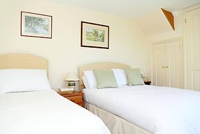 Dove Lodge in Painswick