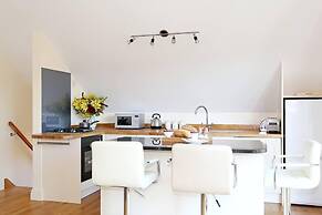 Dove Lodge in Painswick