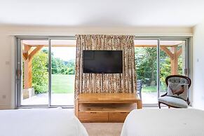 Dove Lodge in Painswick