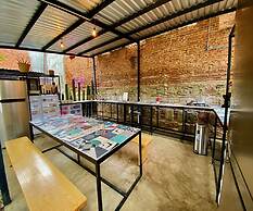 Ticuchi Hostal