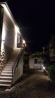 Luccia Apatments-Villa Laguna - Hostel