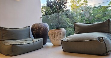 Casa Mittens