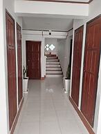 Ban Saylomleng Residence