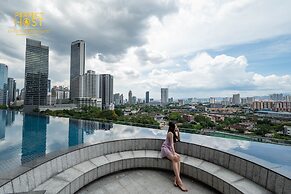 Pavilion Embassy Suites KL by Perfect Host