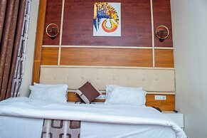 Jaden Hotel & Lounge