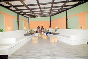 Jaden Hotel & Lounge