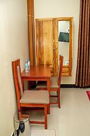 Jaden Hotel & Lounge