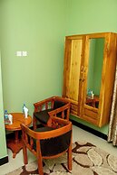 Jaden Hotel & Lounge