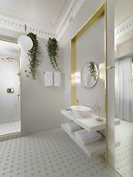 Monument Hotel