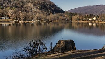La Villa Del Lago