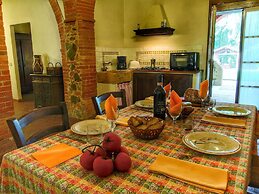 Cozy Villa for Six Guests
