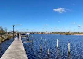 Grou Getaway With Bikes & Whirlpool