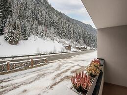 Apartment in Kappl Right by the ski Lift