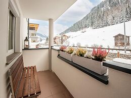 Apartment in Kappl Right by the ski Lift