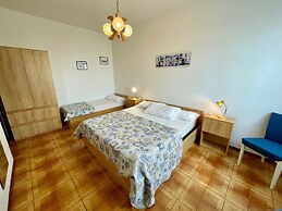 Bright Caorle Apartment With Pool