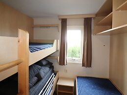 Beautiful Chalet Between Golf Course and Beach