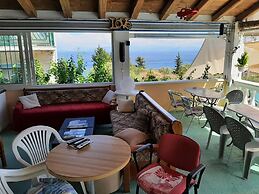 Apartment in Mpenitses With Sea Views & Pool