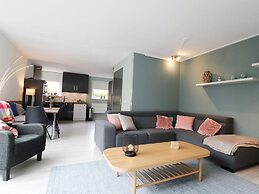 Holiday Home in Grou With Bubble Bath