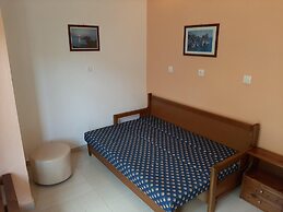 Apartment in Mpenitses Near Beaches & Pool