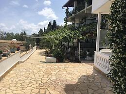 Apartment in Mpenitses Near Beaches & Pool