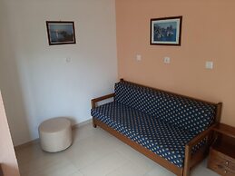 Apartment in Mpenitses Near Beaches & Pool