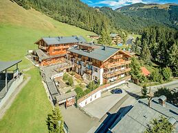 Chalet in Mittersill by Ski Lift & Sauna