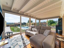 Rustic Spa Retreat in Netos