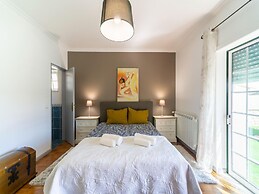 Rustic Spa Retreat in Netos