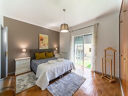 Rustic Spa Retreat in Netos