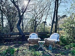 Authentic Cosy Beach Cottage in Callanstoog