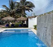 La Mar Hotel Playas