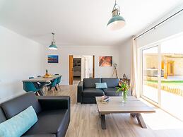 Rural Holiday Home With Pool