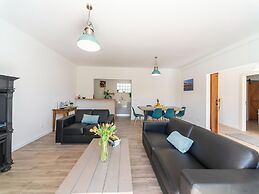 Rural Holiday Home With Pool
