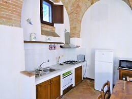 Apartment in Umbria With Shared Pool