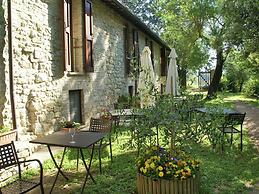 Apartment in Umbria With Shared Pool